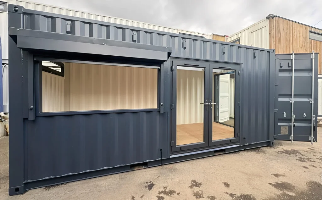 20ft x 8ft Custom Shipping Container Conversion – Portable Building - Image 8